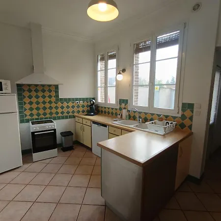 La Parenthese De Les Eaux *